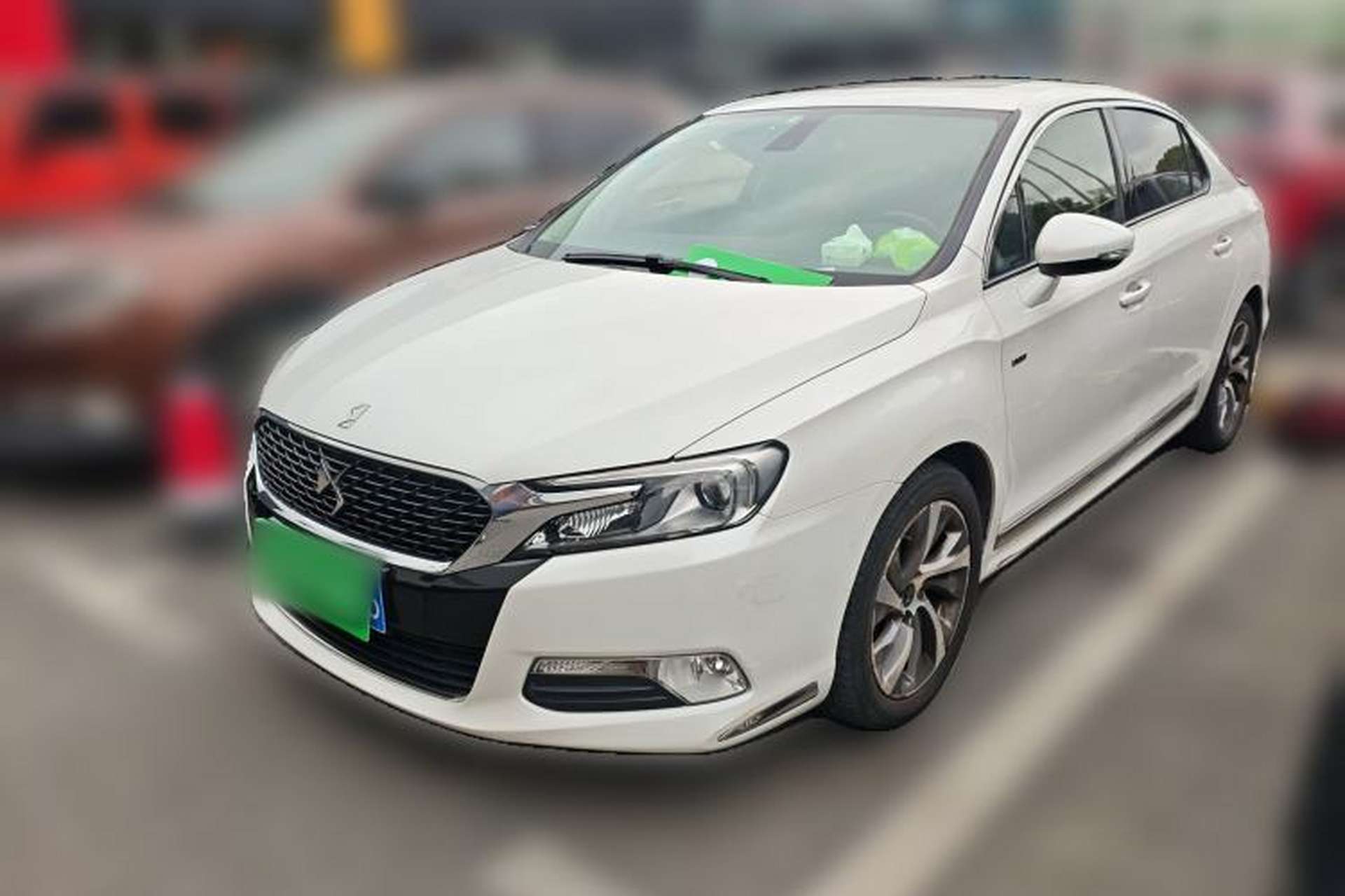 Used DS 5LS 2015 1.6T Elegant Edition THP160 Front Left 45 Deg