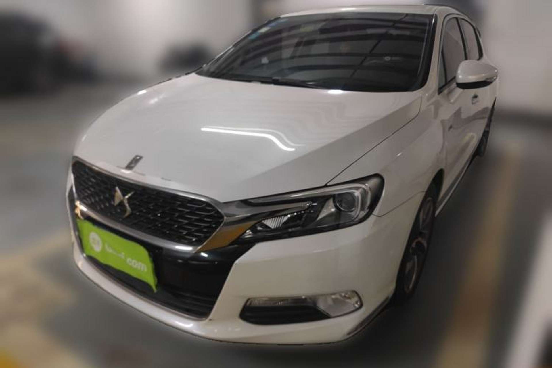 Used DS 5LS 2015 1.6T Elegant Edition THP160 Front Left 45 Deg