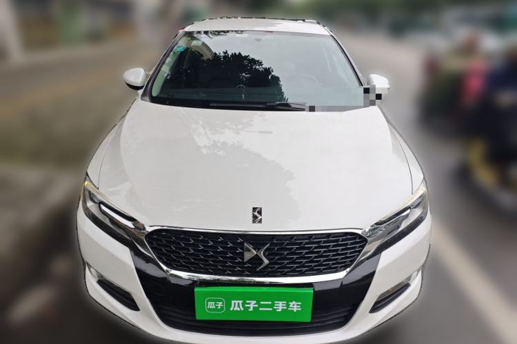 Used DS 5LS 2015 1.6T Comfort Edition THP160 Front