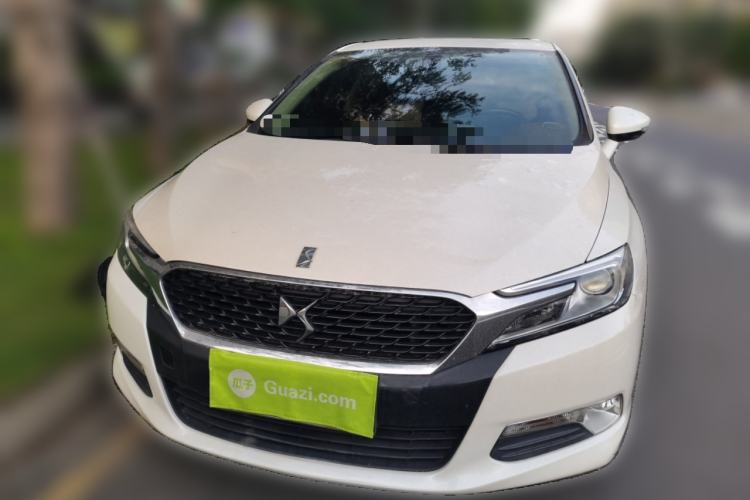 Used DS 5LS 2015 1.6T Elegant Edition THP160 Front