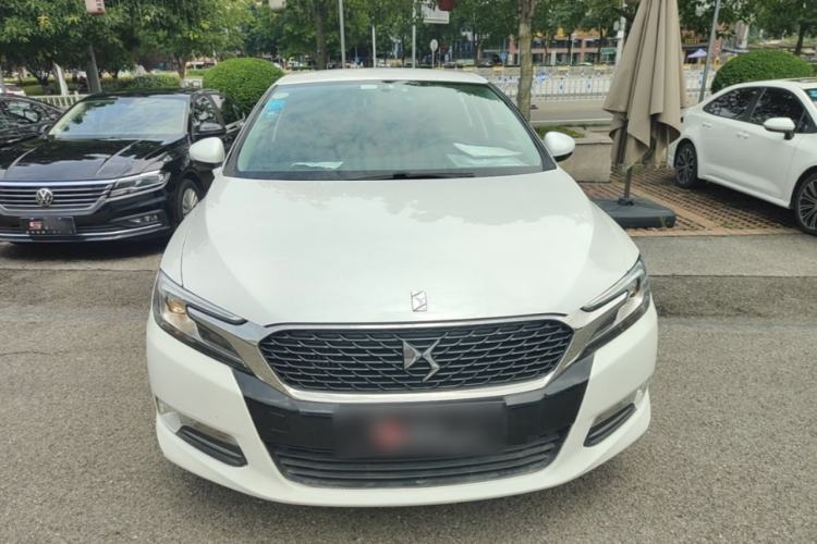 Used DS 5LS 2015 1.6T Comfort Edition THP160 Front