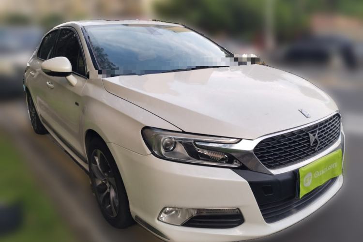 Used DS 5LS 2015 1.6T Elegant Edition THP160 Front Right 45 Deg