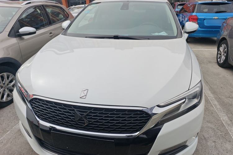 Used DS 5LS 2015 1.6T Elegant Edition THP160 Front