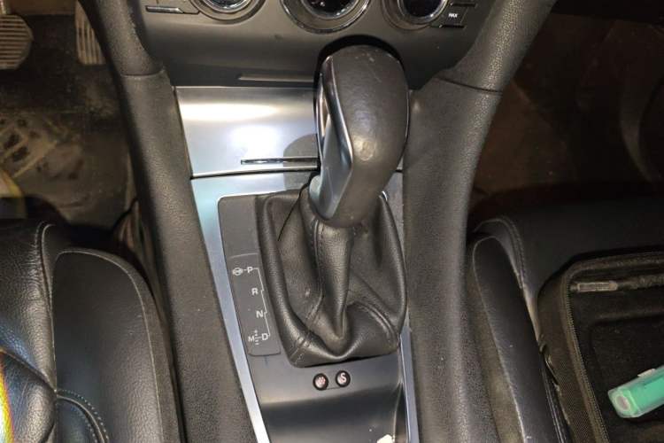 Used DS 5LS 2015 1.6T Elegant Edition THP160 Gear Lever