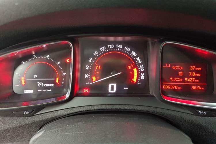 Used DS 5LS 2015 1.6T Comfort Edition THP160 Instrument Cluster