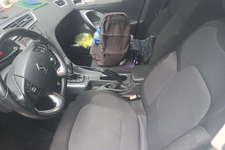 Used DS 5LS 2015 1.6T Comfort Edition THP160 Left Front Seat