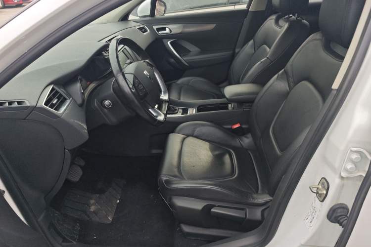 Used DS 5LS 2015 1.6T Elegant Edition THP160 Left Front Seat