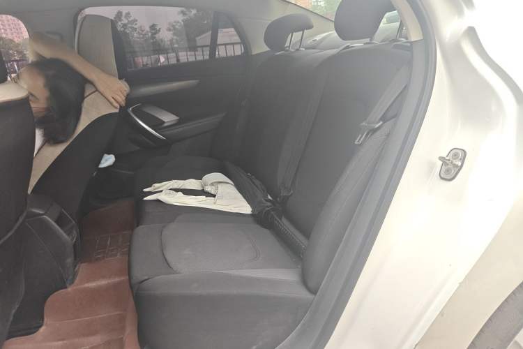 Used DS 5LS 2015 1.6T Comfort Edition THP160 Left Rear Seat