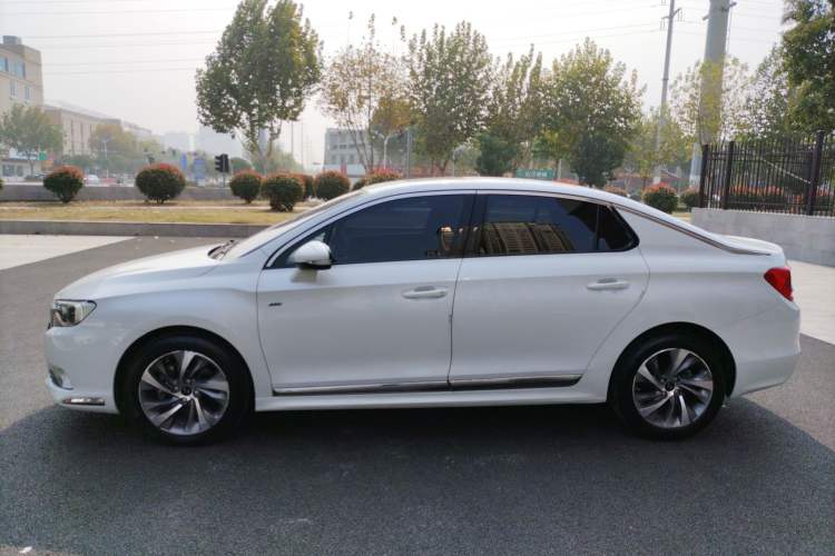 Used DS 5LS 2015 1.6T Elegant Edition THP160 Left Side