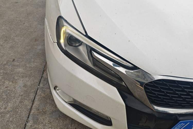 Used DS 5LS 2015 1.6T Style Edition THP160 Right Front Headlight