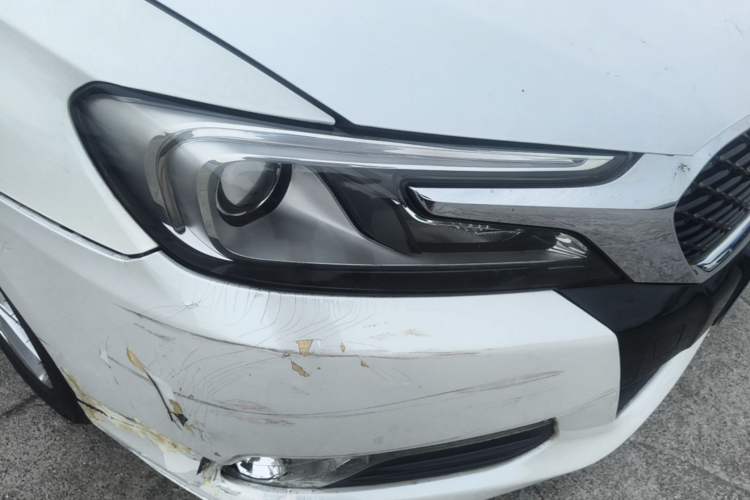 Used DS 5LS 2015 1.6T Comfort Edition THP160 Right Front Headlight