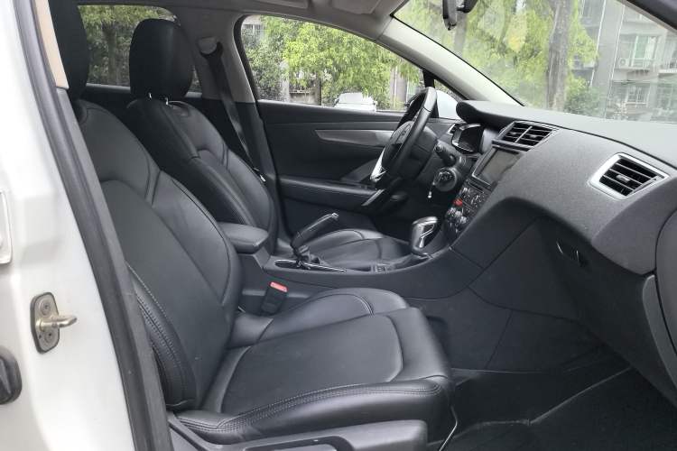 Used DS 5LS 2015 1.6T Style Edition THP160 Right Front Seat