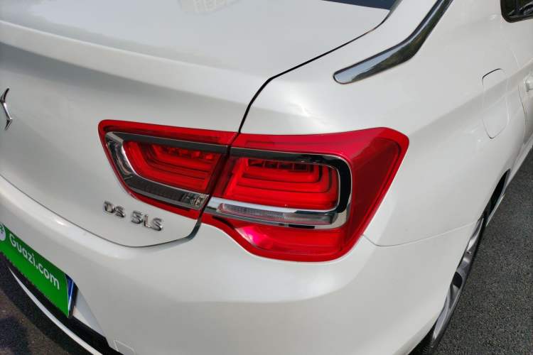 Used DS 5LS 2015 1.6T Elegant Edition THP160 Right Rear Taillight