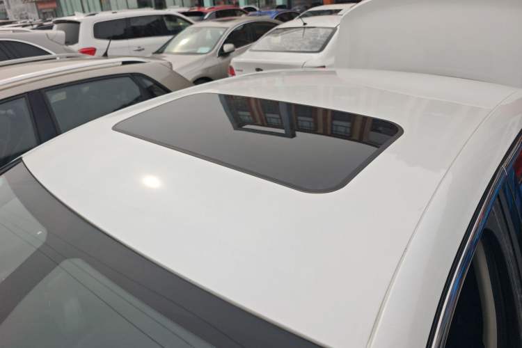 Used DS 5LS 2015 1.6T Elegant Edition THP160 Roof
