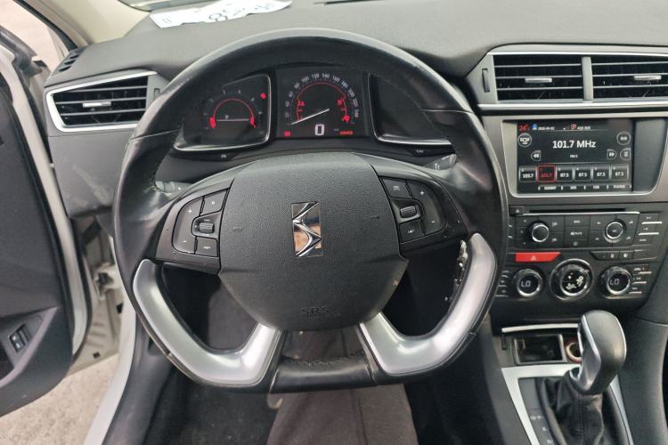 Used DS 5LS 2015 1.6T Elegant Edition THP160 Steering Wheel