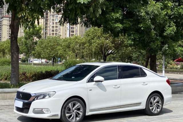 Used DS 5LS 2015 1.6T Elegant Edition THP160