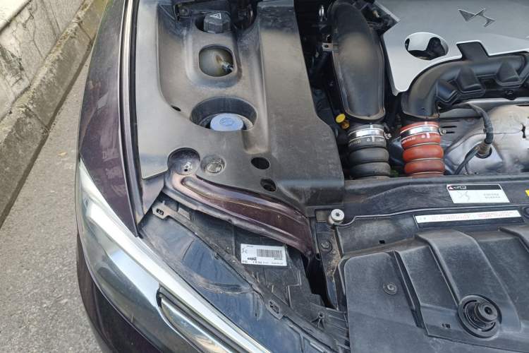 Used DS 5LS 2016 1.6T Elegant Edition THP160 Engine Bay Right