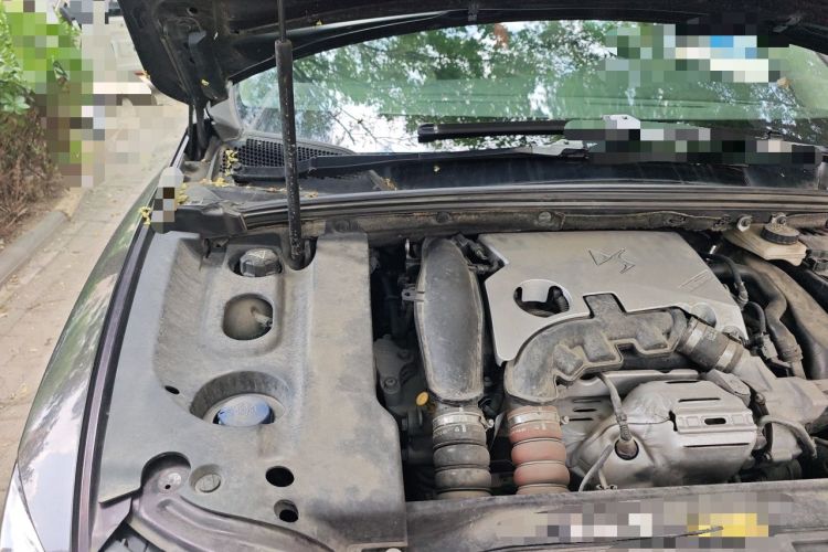Used DS 5LS 2016 1.6T Style Edition THP160 Engine Bay Right