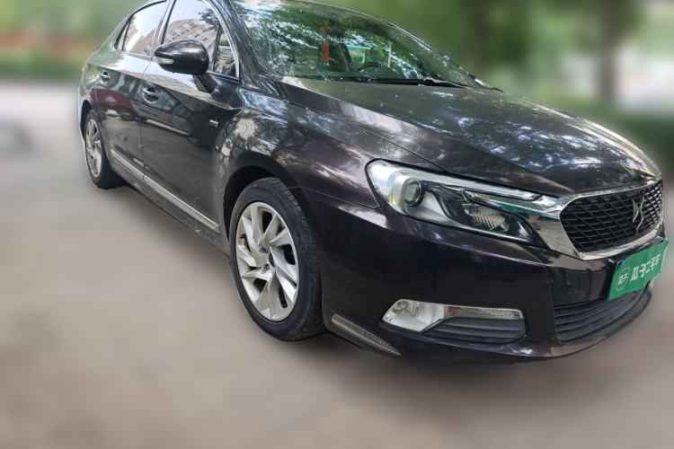 Used DS 5LS 2016 1.6T Style Edition THP160 Front Right 45 Deg