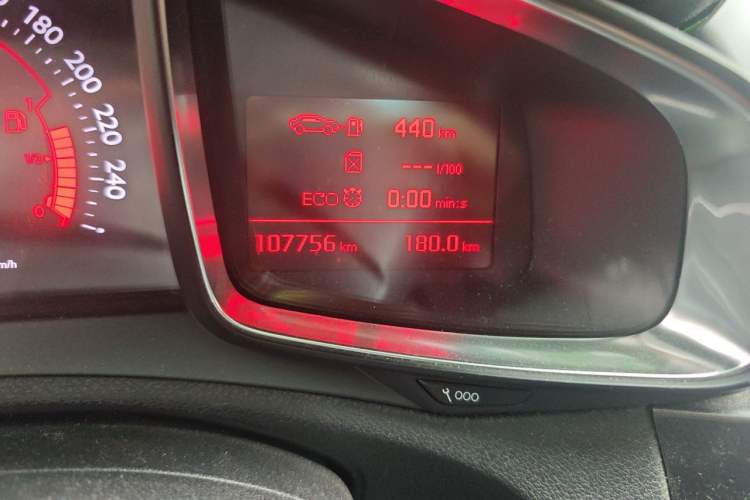 Used DS 5LS 2016 1.6T Style Edition THP160 Odometer Close Up