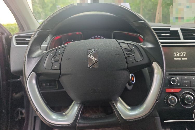 Used DS 5LS 2016 1.6T Style Edition THP160 Steering Wheel