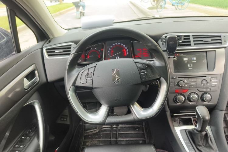 Used DS 5LS 2016 1.6T Style Edition THP160 Steering Wheel