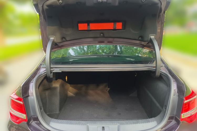 Used DS 5LS 2016 1.6T Style Edition THP160 Trunk