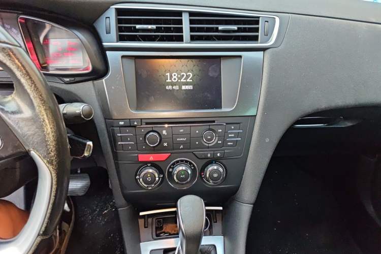 Used DS 5LS 2016 1.6T Style Edition THP160 Audio And AC Panel