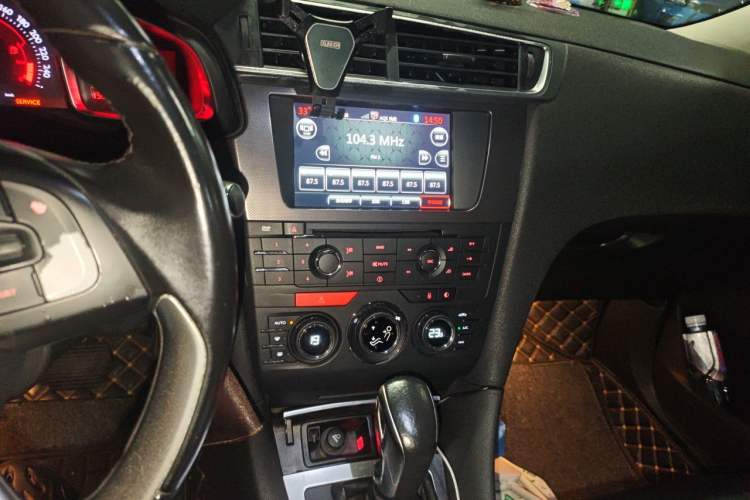 Used DS 5LS 2016 1.6T Elegant Edition THP160 Audio And AC Panel