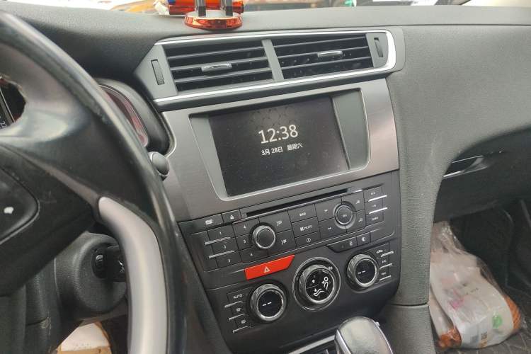 Used DS 5LS 2016 1.6T Elegant Edition THP160 Audio And AC Panel