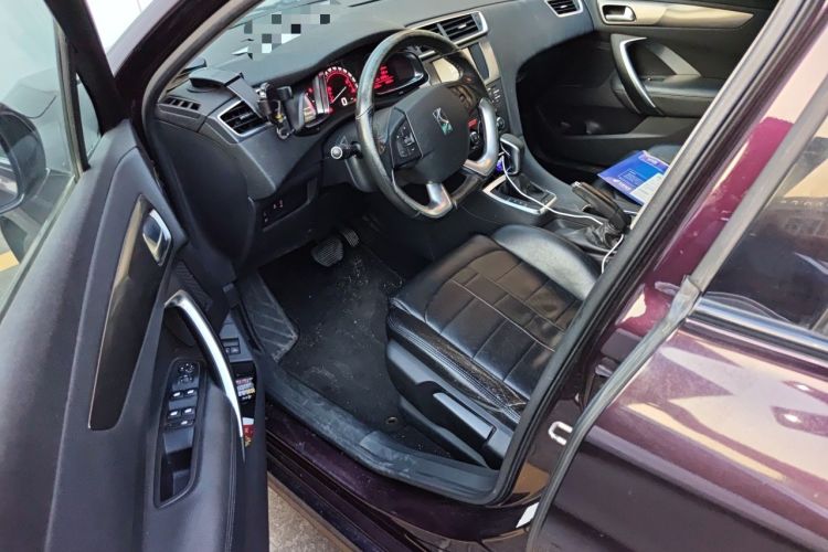 Used DS 5LS 2016 1.6T Style Edition THP160 Driver Seat