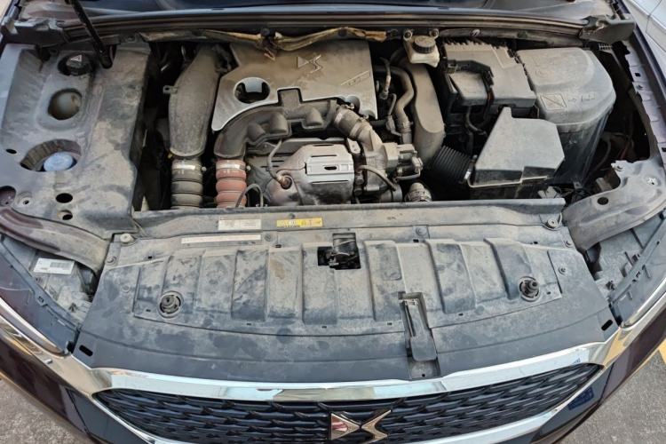 Used DS 5LS 2016 1.6T Style Edition THP160 Engine Bay