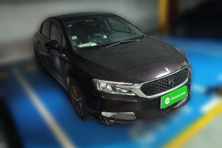 Used DS 5LS 2016 1.6T Luxury Edition THP160 Front Right 45 Deg