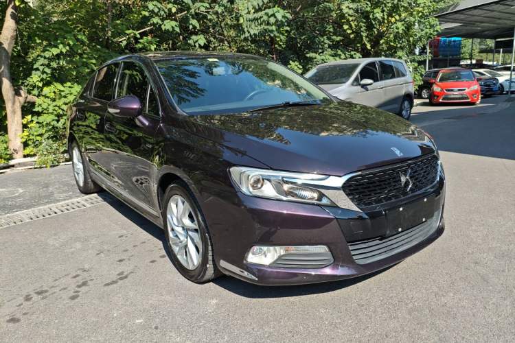 Used DS 5LS 2016 1.6T Style Edition THP160 Front Right 45 Deg