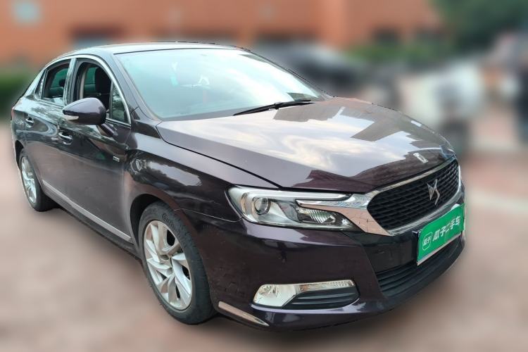 Used DS 5LS 2016 1.6T Comfort Edition THP160 Front Right 45 Deg