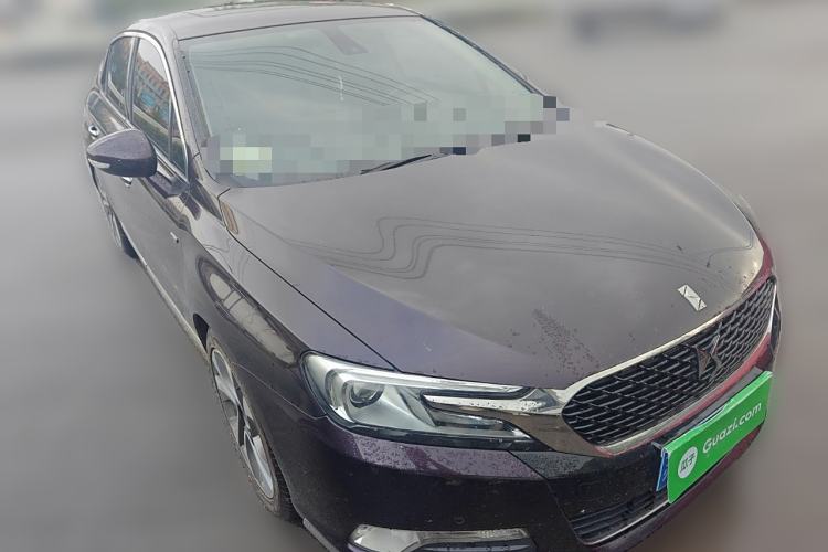 Used DS 5LS 2016 1.8T Luxury Edition THP200 Front Right 45 Deg