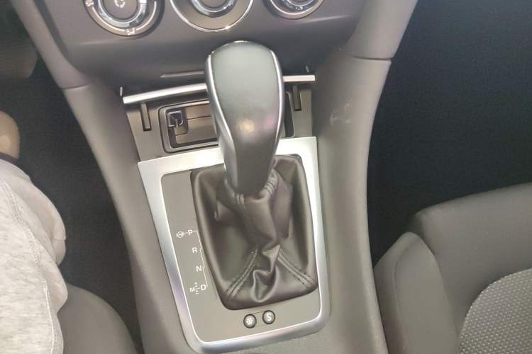 Used DS 5LS 2016 1.6T Style Edition THP160 Gear Lever