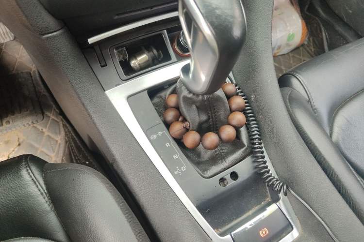 Used DS 5LS 2016 1.6T Elegant Edition THP160 Gear Lever