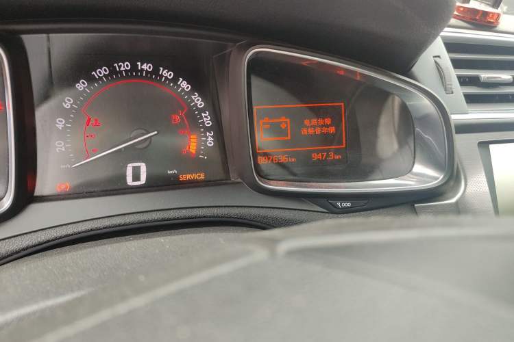 Used DS 5LS 2016 1.6T Elegant Edition THP160 Odometer Close Up