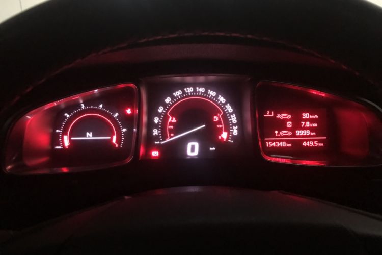 Used DS 5LS 2016 1.6T Style Edition THP160 Odometer Close Up