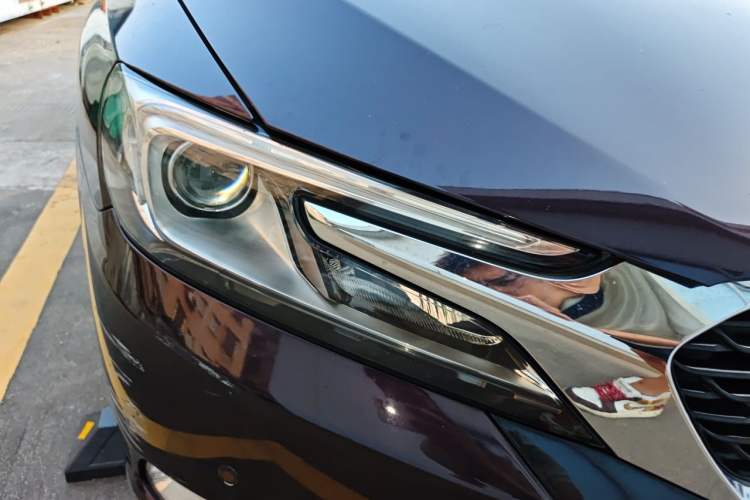 Used DS 5LS 2016 1.6T Style Edition THP160 Right Front Headlight