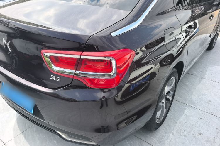 Used DS 5LS 2016 1.6T Elegant Edition THP160 Right Rear Taillight