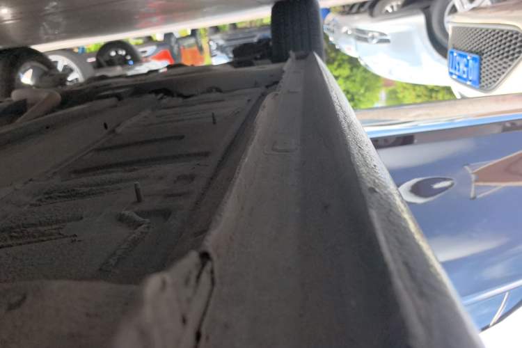 Used DS 5LS 2016 1.6T Elegant Edition THP160 Right Side Sill