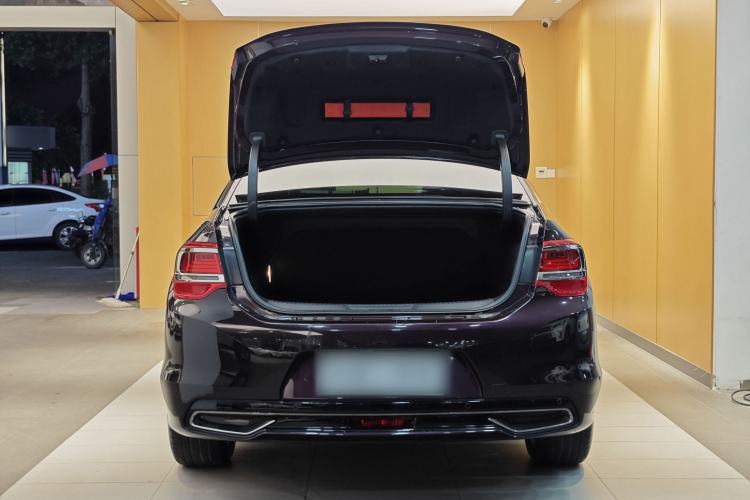 Used DS 5LS 2016 1.6T Luxury Edition THP160 Trunk