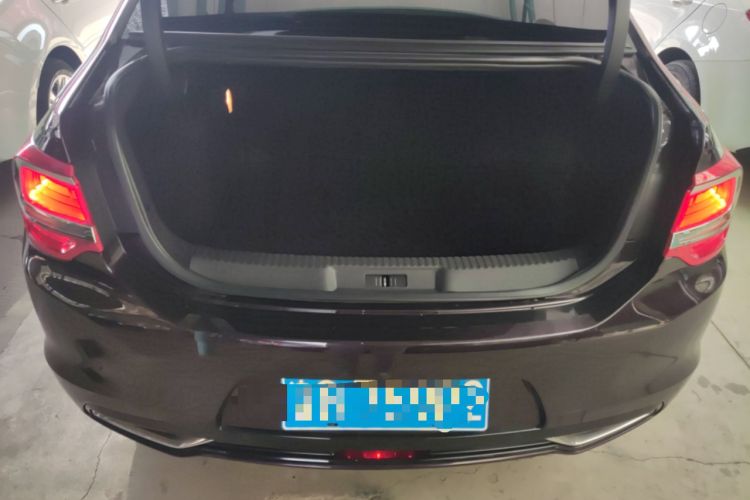 Used DS 5LS 2016 1.6T Style Edition THP160 Trunk