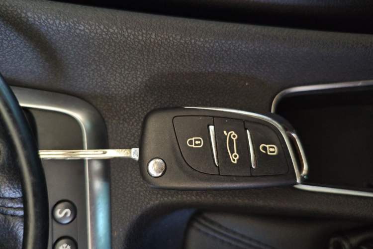 Used DS 5LS 2016 1.6T Style Edition THP160 Vehicle Key