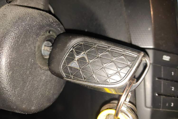 Used DS 5LS 2016 1.6T Style Edition THP160 Vehicle Key