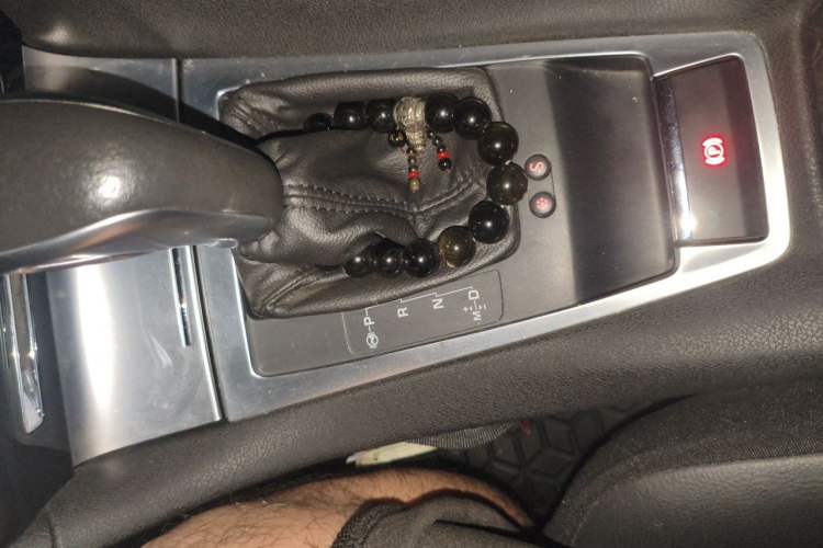 Used DS 5LS 2016 1.6T Luxury Edition THP160 Gear Lever