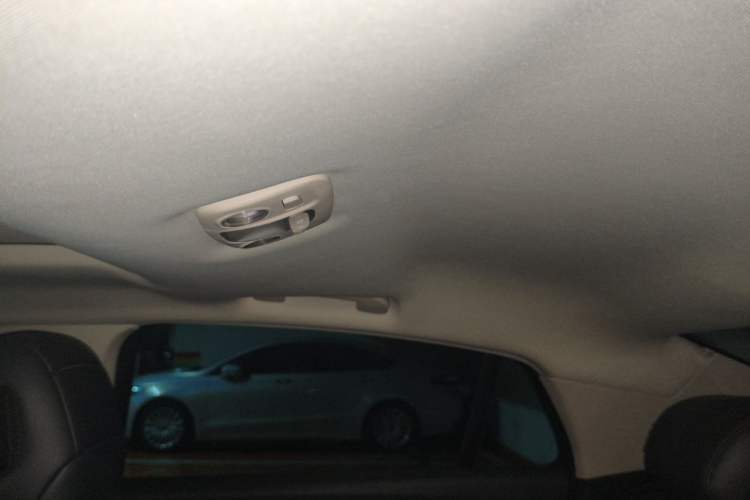 Used DS 5LS 2016 1.6T Luxury Edition THP160 Headliner
