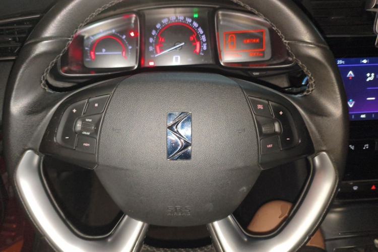 Used DS 5LS 2016 1.6T Luxury Edition THP160 Steering Wheel